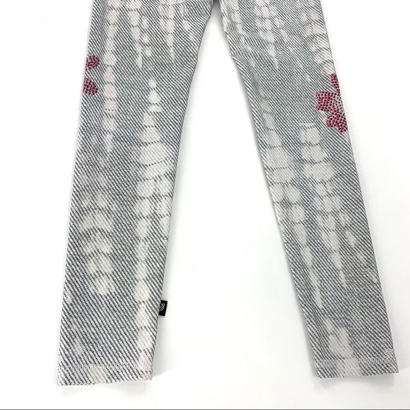 Terez Flower Crown Sugar Skull Print Leggings - Picture 8 of 9